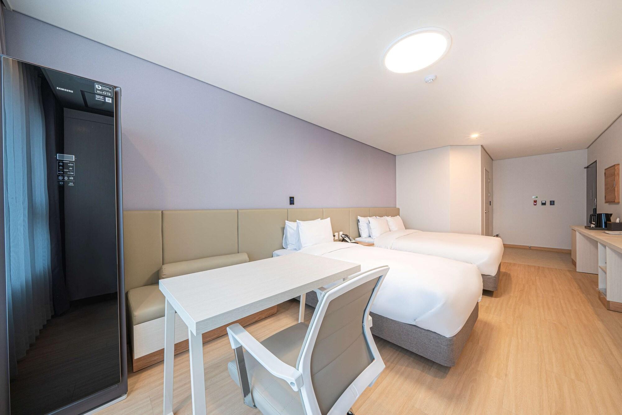 Surestay Plus Hotel By Best Western อาซัน ภายนอก รูปภาพ